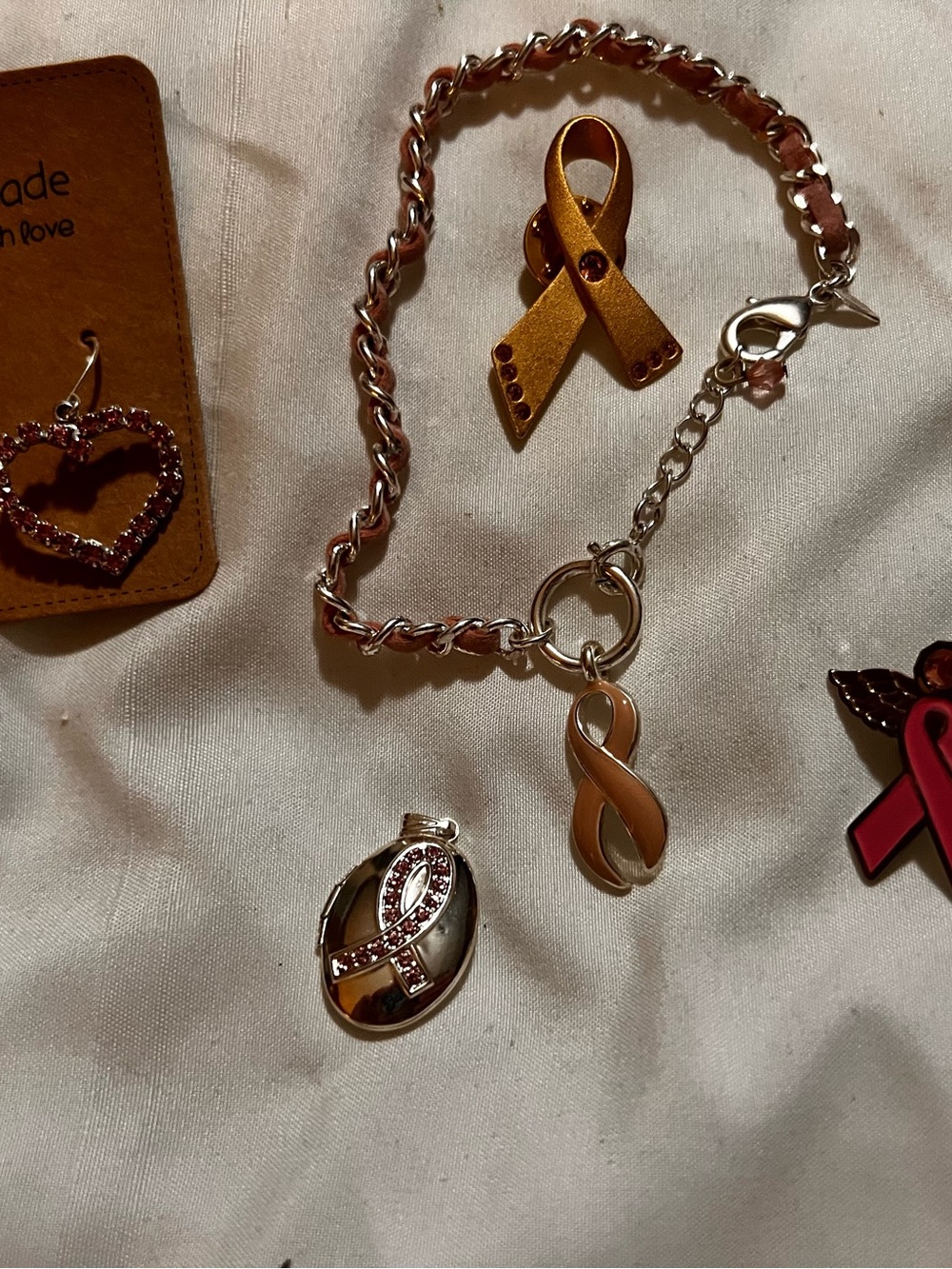 Women’s Ribbon Charm Bracelet and Pendant Set - Gold Tone